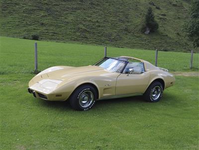 1977 Corvette C3 - Historická motorová vozidla