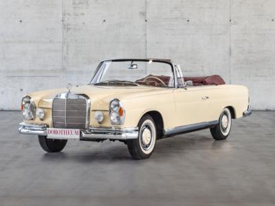 1962 Mercedes-Benz 220 SEb Cabriolet - Klassische Fahrzeuge