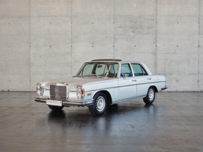 1971 Mercedes-Benz 280 SE Automatic - Klassische Fahrzeuge