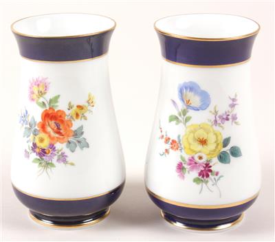 Paar Vasen - Online Auktion Kunst, Antiquitäten und Schmuck