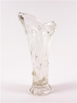 Vase - online auction Kunst, Antiquitäten und Schmuck