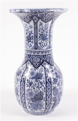 Vase - Art up to 300€