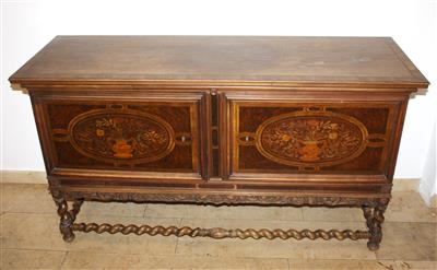 Buffet in barockisierender Art - Art and antiques