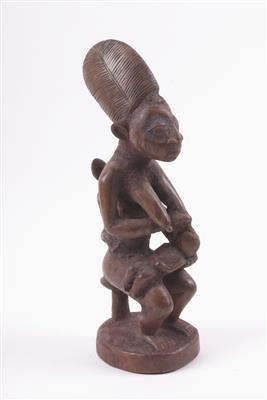 Afrikanische Figur - Schmuck, Kunst & Antiquitäten