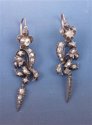 Diamant-Ohrgehänge zusammen ca. 1,20 ct - Jewellery, Works of Art and art