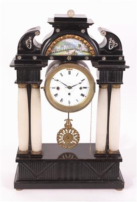 Biedermeier Kommodenuhr um 1830 - Klenoty, umění a starožitnosti