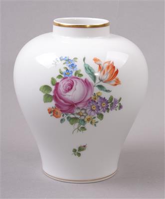 Vase, Wiener Porzellan, Marke Augarten, - Schmuck, Kunst & Antiquitäten