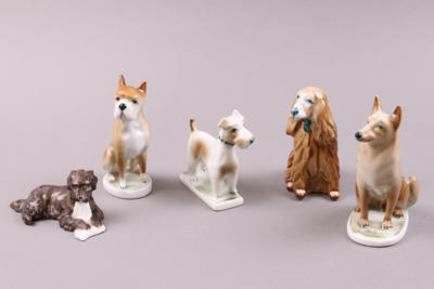 Gruppe Hundefiguren (5 Stück) tschechisches Porzellan, Marke Zsolnay/Pecs, - Möbel, Kunst & Antiquitäten