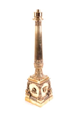 Lampenfuß, in klassizistischem Stil, - Jewellery, antiques and art