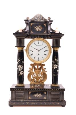 Biedermeier-Kommodenuhr, um 1830, - Schmuck, Kunst & Antiquitäten