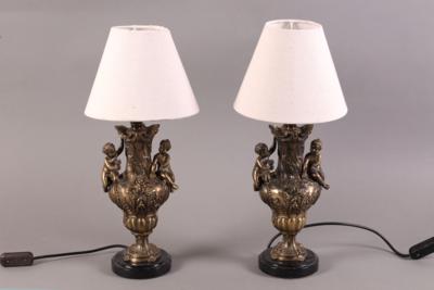 Paar Nachttischlampen, in klassizistischem Stil, - Gioielli, arte e antiquariato