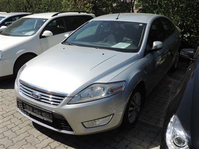 PKW Ford Mondeo Ghia Limousine - Cars and vehicles