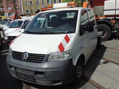 LKW VW Transporter T5/7H Pritsche-Doka, weiß - Fahrzeuge Holding Graz