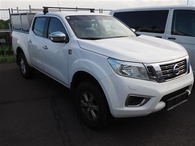 LKW Nissan Navara Double Cab 4 x 4 2,3 dCi - Cars and vehicles