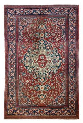 Isfahan Teppich - Grazer Kunst und Antiquitäten Auktion