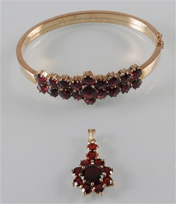 Granat Schmuckgarnitur - Umění, starožitnosti a šperky