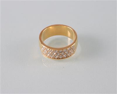 Brillantring zus. ca. 0,70 ct - Kunst, Antiquitäten und Schmuck