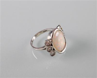 Opal Brillantring zus. ca. 0,55 ct - Antiques, art and jewellery