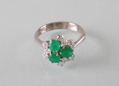 Smaragd Brillantring zus. ca. 0,80 ct - Jewellery, antiques and art