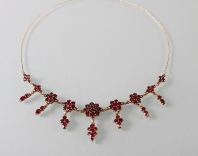 Granatcollier - Arte Antiquariato e Gioielli