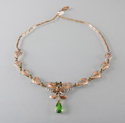 Schmucksteincollier - Art Antiques and Jewelry