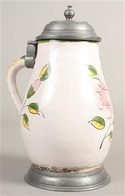 Keramikkrug mit Zinnmontierungen, 1 Vase, 1 Krug - Antiques, art and jewellery