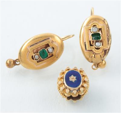 1 Paar Smaragd-HalbperlenOhrringe, 1 Schuber - Umění, starožitnosti, šperky
