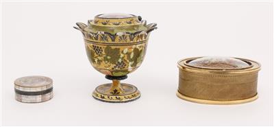 3 Deckeldosen tlw. um 1900 - Antiques, art and jewellery