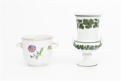 1 Vase, 1 Blumenübertopf - Antiques, art and jewellery