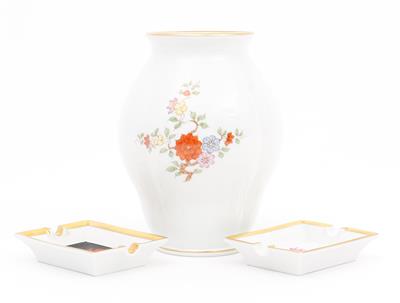1 Vase, 2 Aschenschalen - Kunst, Antiquitäten und Schmuck