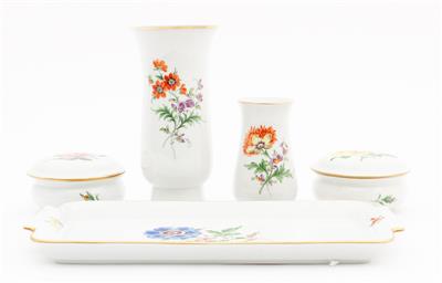 2 Vasen, 2 Deckeldosen, 1 rechteckige Vorlegeplatte - Umění a starožitnosti