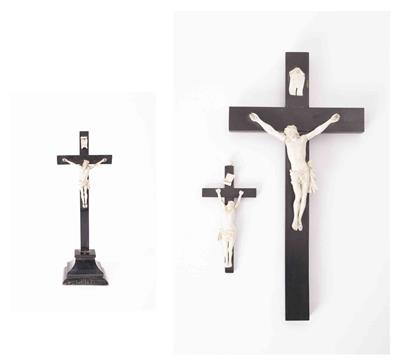 Drei Kruzifixe, 19. Jahrhundert - Kunst und Antiquitäten
