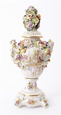 Brule-Parfum-Deckelvase, Carl Thieme Potschappel, Dresden, 4. Viertel 19. Jahrhundert - Kunst und Antiquitäten
