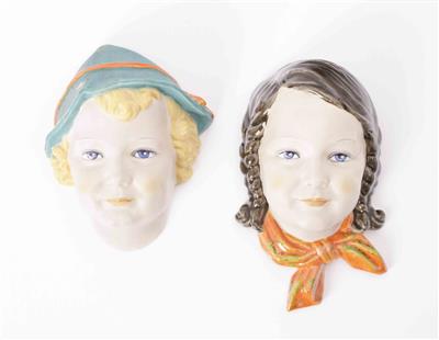 Zwei Wandmasken, Fa. Keramos Wien - Arte e antiquariato
