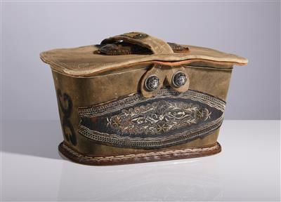 Trachtentasche mit Elementen eines Lederranzens aus dem 19. Jahrhundert - Arte e antiquariato