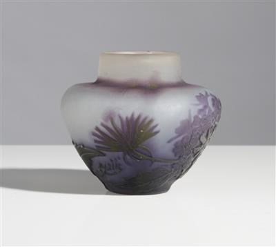 Kleine Vase mit Blumendekor, Galle, Nancy um 1920 - Umění a starožitnosti