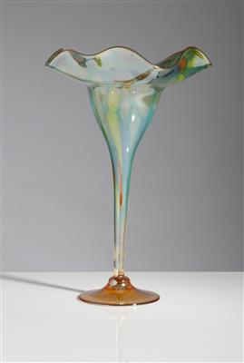 Vase in Blütenform, um 1989 - Kunst & Antiquitäten