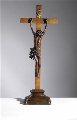 Kruzifixkorpus - "Cristo vivo", in der Nachfolge von Georg Petel (1601-1634), 17./18. Jahrhundert - Antiquitäten, Möbel & Teppiche