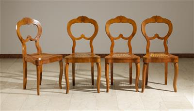 Satz von vier Biedermeier Sessel, um 1830/40 - Möbel & Antiquitäten