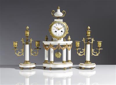 Französische Kaminuhr-Garnitur im Louis-Seize-Stil, 2. Hälfte 19. Jahrhundert - Kunst & Antiquitäten