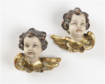 Paargeflügelte Engelköpfe im Barockstil, 20. Jahrundert - Kunst & Antiquitäten