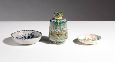 Vase und zwei Schälchen aus der Musterkammer Schleiss Gmunden, Mitte 20. Jahrhundert - Arte e antiquariato
