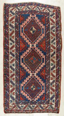 Antiker Kazak Teppich, ca. 220 x 117 cm, Südwestkaukasus, Anfang 20. Jahrhundert - Kunst & Antiquitäten