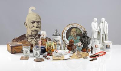 Konvolut von Kaiserhaus Sammelgegenständen - Art & Antiques