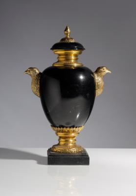 Urnenförmige Deckelvase im Empirestil, 20. Jahrhundert - Kunst & Antiquitäten