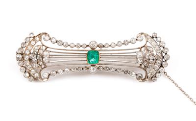 Altschliffdiamanten Smaragdbrosche zus. ca. 1,25 ct - Autumn auction