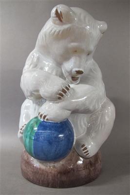 "Bär mit Ball" - Kunst, Antiquitäten und Schmuck