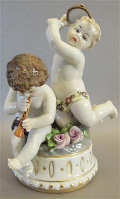 Musizierende Putti, wohl Volkstedter-Manufaktur, Anfang 20. Jhdt. - Antiques, art and jewellery