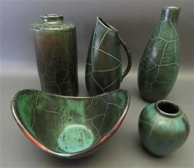 4 Vasen und 1 Schale - Kunst, Antiquitäten und Schmuck