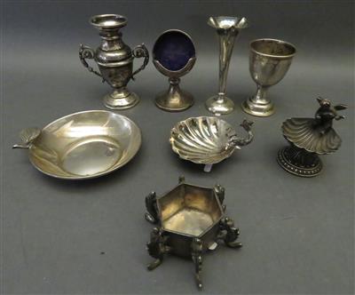 Konvolut Silber-Nippes, 8-teilig, teils um 1900 - Kunst, Antiquitäten und Schmuck
